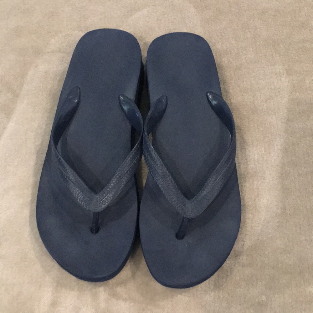 Old Navy, Navy blue wedge thong